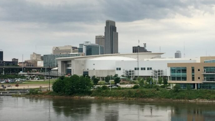 3 bodies found in Missouri River believed to be girls who went missing while fishing in Omaha