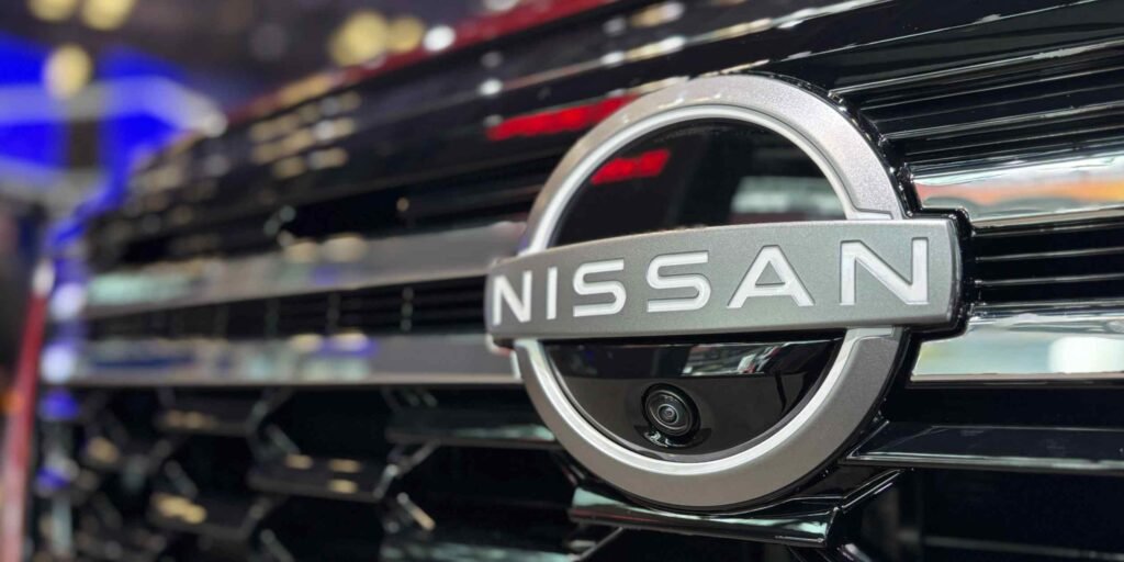 A tale of 2 automakers: Nissan and Toyota's contrasting strategies