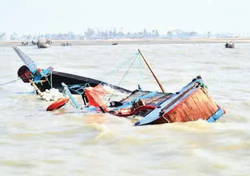 Boat capsizes in Indus River, two people still missing