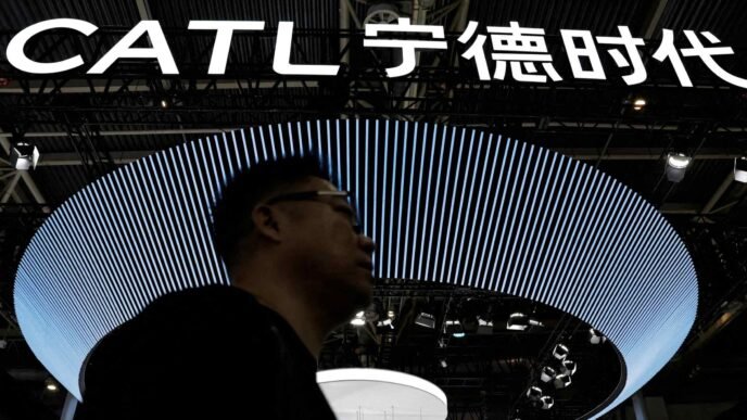 CATL shares jump 12.5% in Hong Kong debut