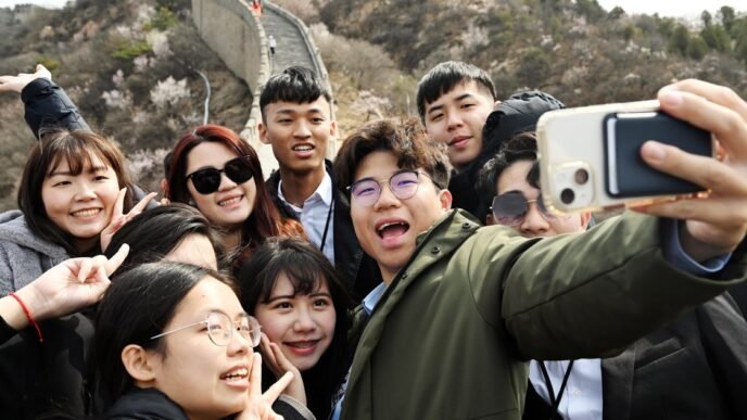 Caught between the U.S. and China, young people in Taiwan just want things to stay the same