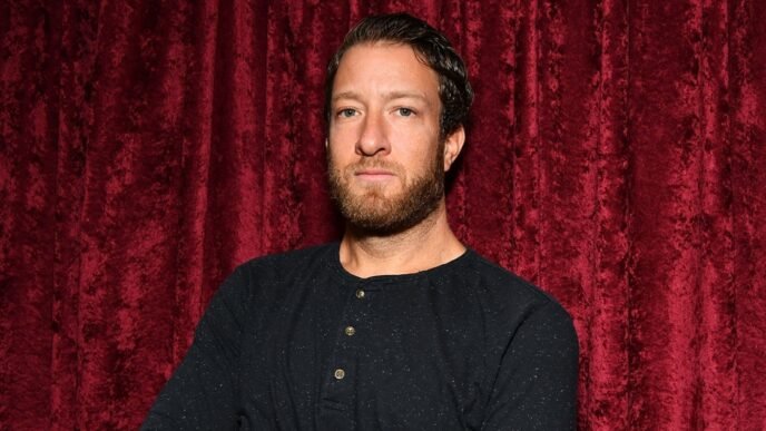 Dave Portnoy says he thinks antisemitic sign at Philadelphia Barstool bar was intended as a joke