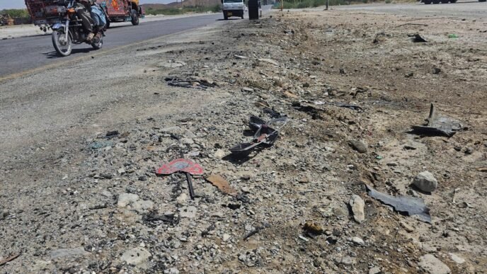 Death toll from Pakistan school bus bombing rises to 8 as Islamabad blames India