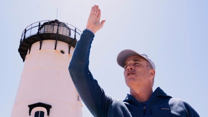 Endurance athlete to swim around Martha’s Vineyard to change public perception of sharks