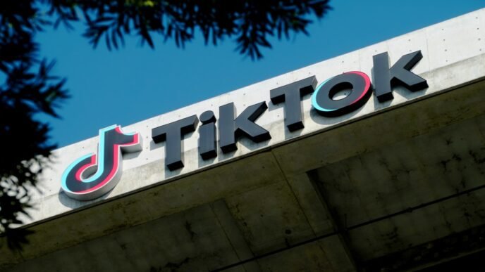 Expect China to help Trump on fentanyl, TikTok and midterm elections, says Evercore ISI strategist