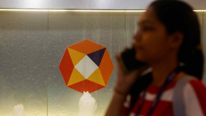 Foreign investors turn net buyers of India stocks amid trade turmoil