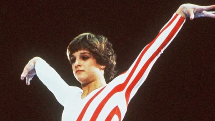 Former Olympic gymnast Mary Lou Retton charged with DUI in West Virginia