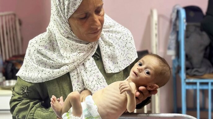 Gaza's wait for food goes on as aid groups describe distribution 'nightmare'