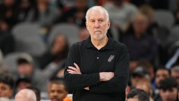 Gregg Popovich steps down as coach of the Spurs
