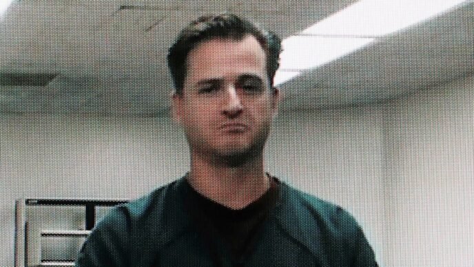 Hawaii doctor accused of trying to kill his wife on a hiking trail seeks bail