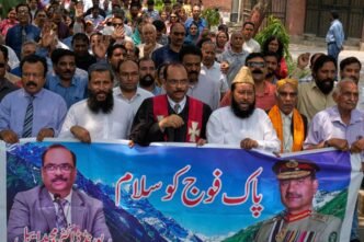 India and Pakistan ceasefire shaken by overnight border fighting in disputed Kashmir region