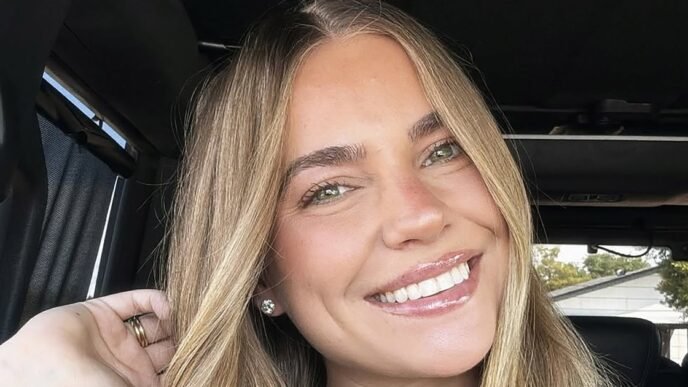 Influencer Emilie Kiser's 3-year-old son dies from injuries after drowning