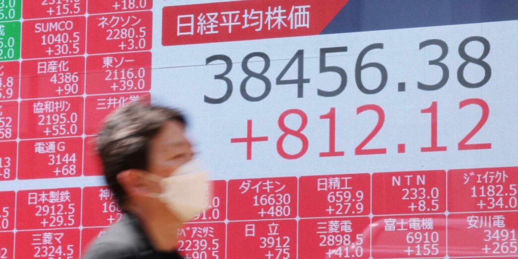 Japan stocks close higher as investors welcome US-China trade truce