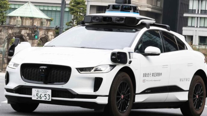 Japan to form automaker alliance for AI-powered self-driving cars