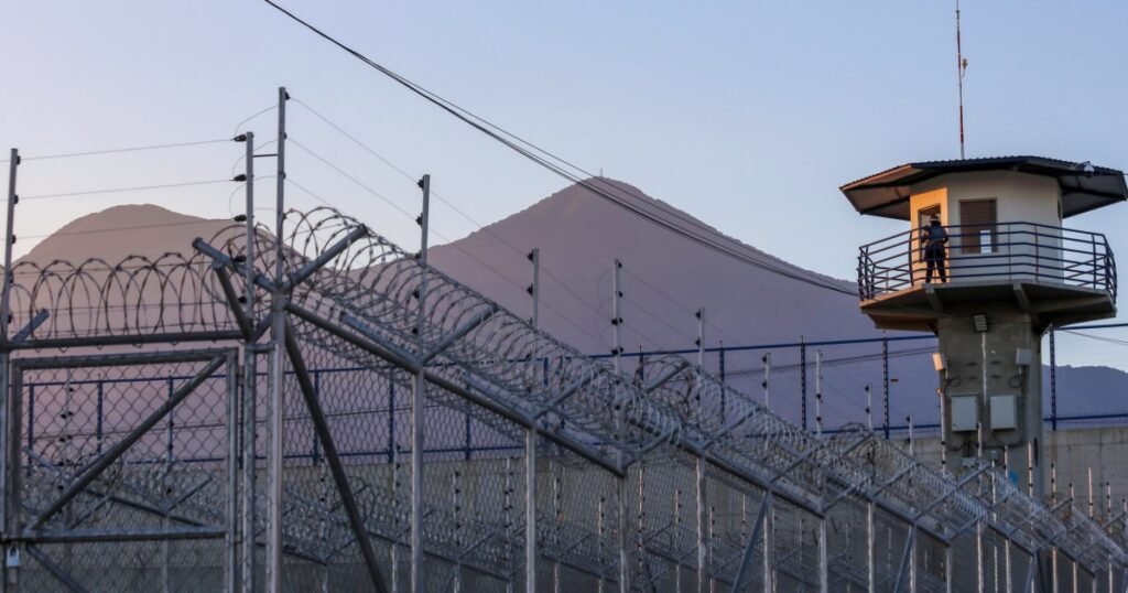 Judge orders Trump administration to allow attorneys access to Venezuelan man in Salvadoran prison