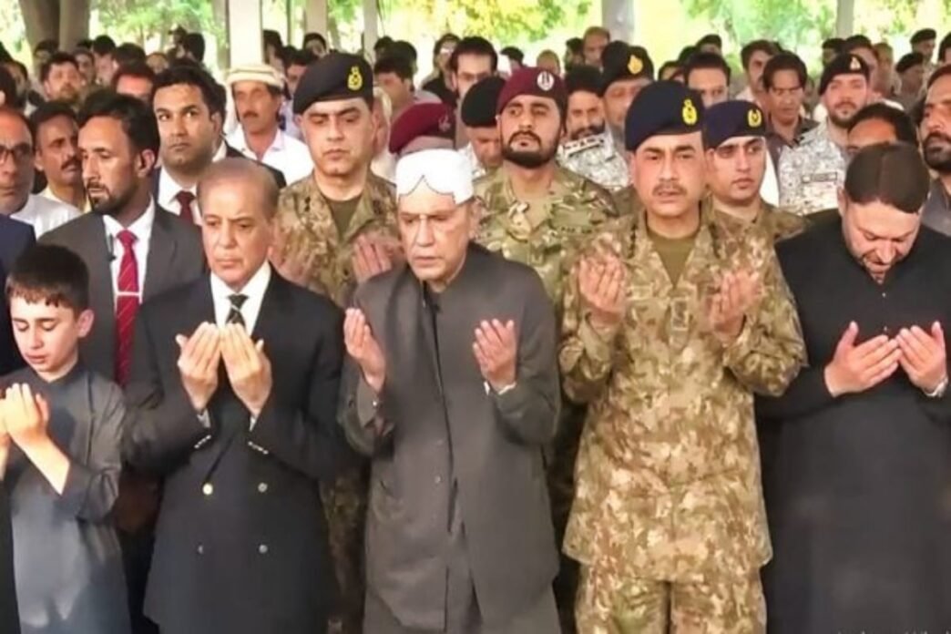 Leaders Attend Funeral of Martyred Child, PM Condemns Indian Aggression
