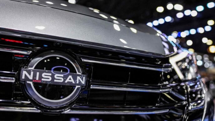 Nissan eyes early retirement to cut several hundred jobs in Japan