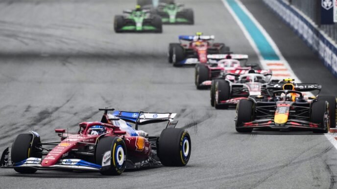 Oscar Piastri wins a lively F1 Miami Grand Prix to extend his championship lead