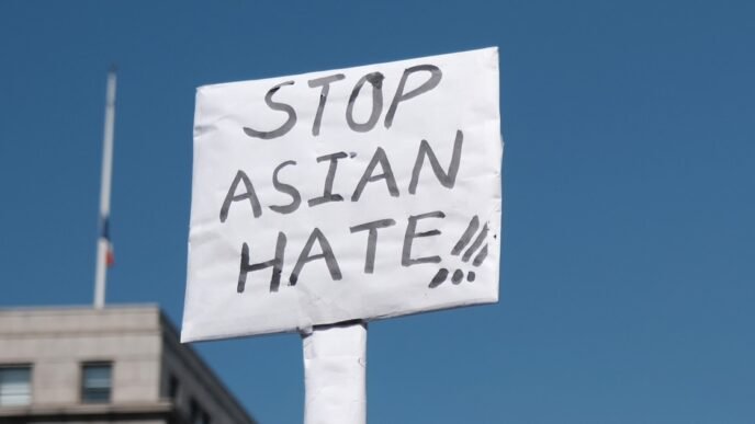 Over 25% of people in the U.S. say Chinese Americans are a threat