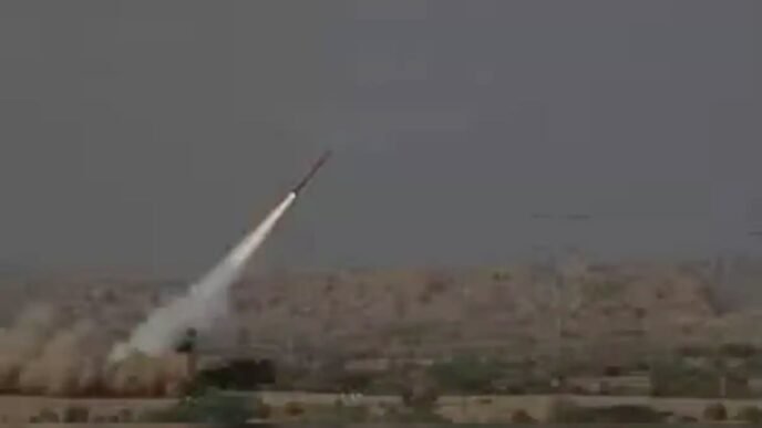 Pakistan conducts successful training launch of Fatah missile  
