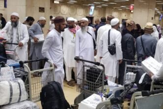 Pakistani pilgrims arrive in Saudi Arabia for Hajj 2025