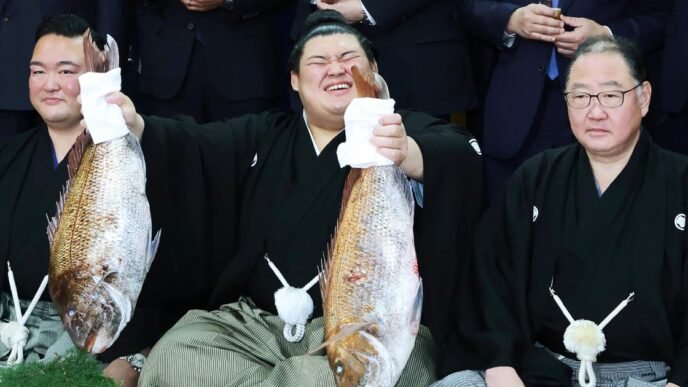 Sumo has a new champion — and for the first time in years, he's Japanese