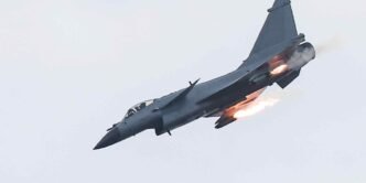 The Chinese-made jet bringing down Indian fighters in Pakistan