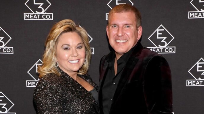 Trump To Pardon Reality Stars Todd And Julie Chrisley