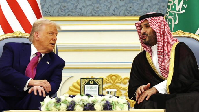 Trump attends lavish welcome ceremony at Saudi Royal Court