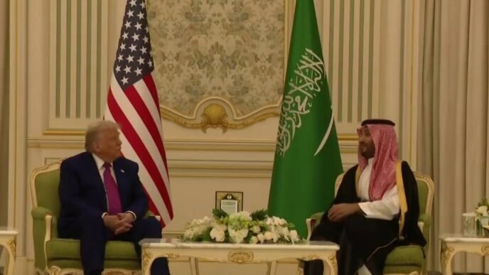 Trump kicks off high-stakes mideast trip in Saudi Arabia