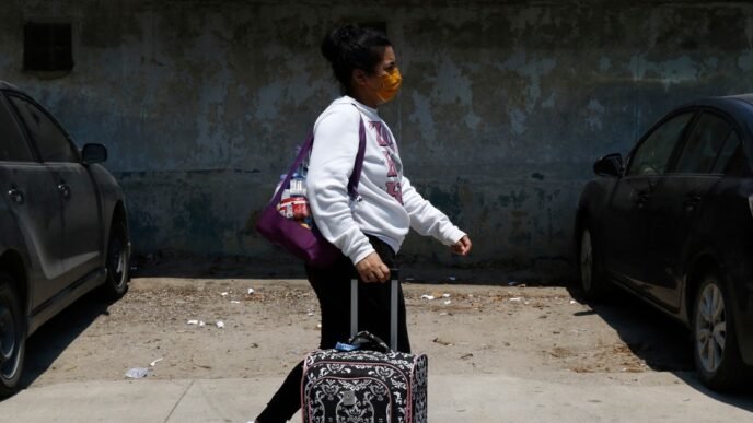 U.S. sends 68 migrants who self deported back to Honduras and Colombia in first voluntary deportation
