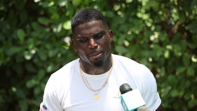 Will someone call the Dolphins after June 1 about a trade for Tyreek Hill?