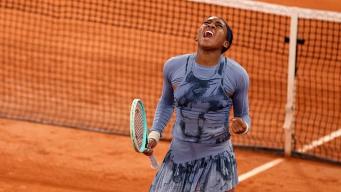 Coco Gauff reaches the French Open semifinals