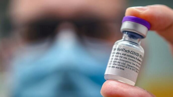 FDA grants limited approval to new Covid vaccine from Moderna