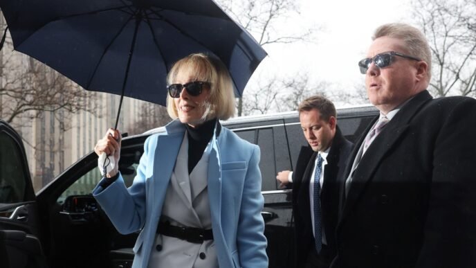 Federal appeals court won't reconsider Trump's $5 million loss to E. Jean Carroll
