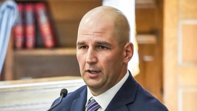 Fired investigator Michael Proctor rejects claims that he's corrupt