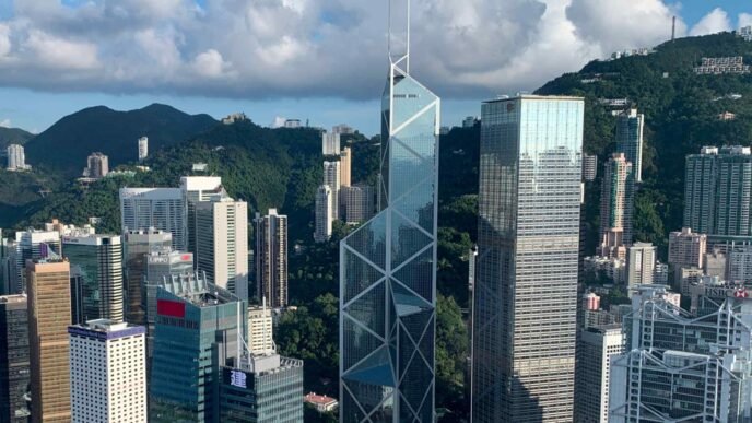 Hong Kong interest rates fall despite currency's US dollar peg