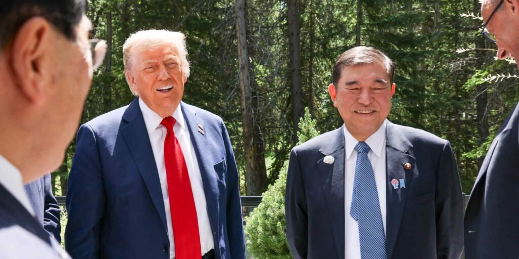 Japan's Ishiba meets with Trump to discuss tariffs