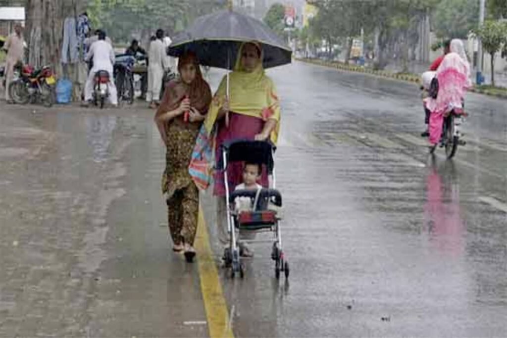 Rain brings relief from heat in parts of Punjab and KP