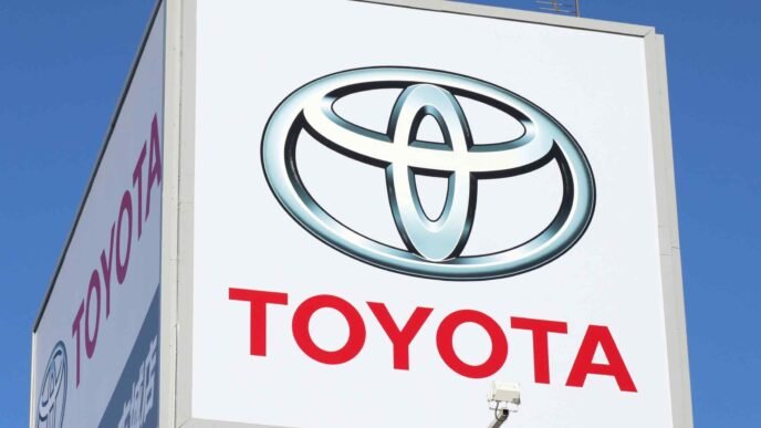 Toyota group unloads $8bn in cross-held shares as divestments pick up